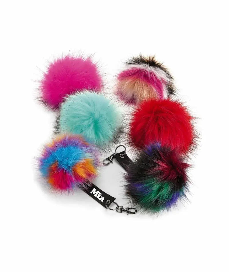 Fur Pop Pom med eget namn Fur Pop Pom med eget namn